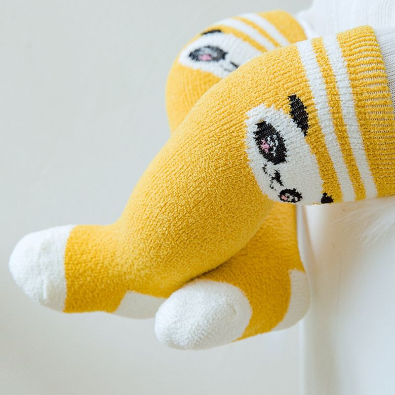 Dječje duge čarape na zalihama jeseni i zimski debeli koraljni baršuna